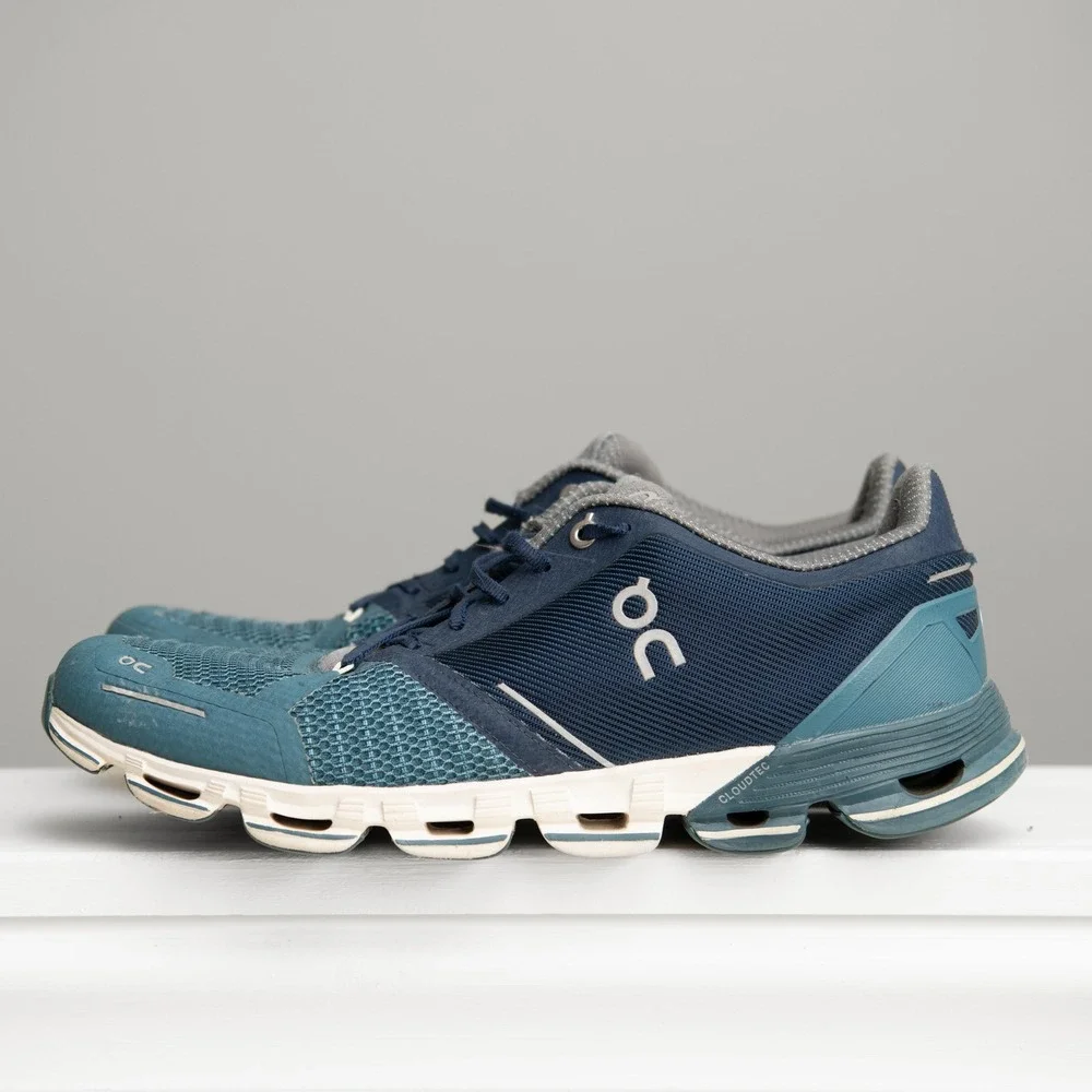 On Cloudflyer W11/M9.5 Blue Teal Running Shoes Sneakers Athleisure Performance